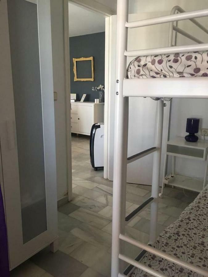 Moderno Apartamento Sin Piscina Торремолинос Экстерьер фото